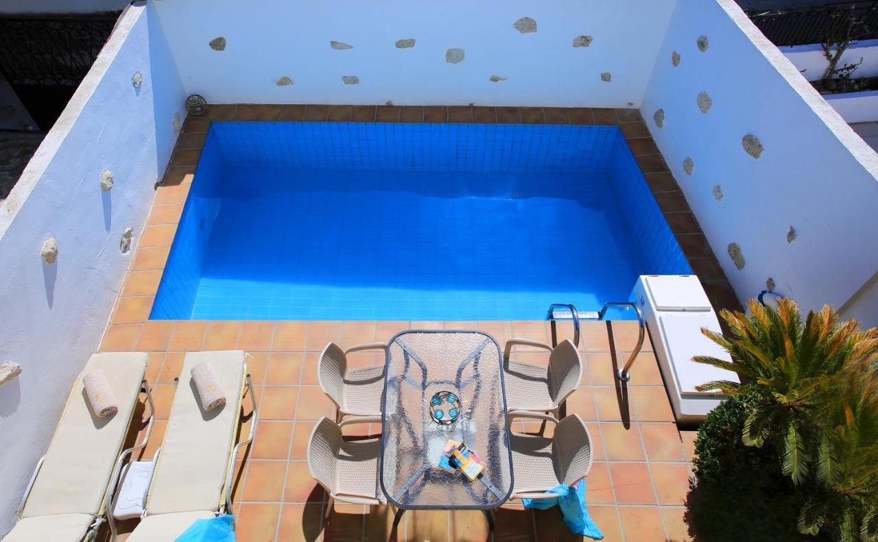 Villa Radamanthis Sivas Exterior photo