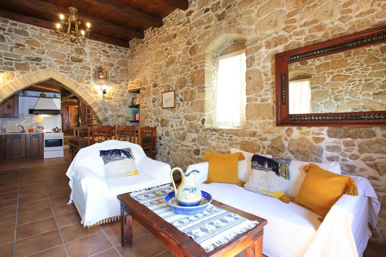 Villa Radamanthis Sivas Exterior photo